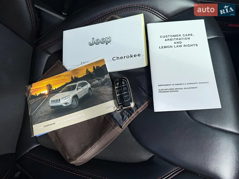 Внедорожник / Кроссовер Jeep Cherokee 2018 в Киеве документ 2 фото Внедорожник / Кроссовер Jeep Cherokee 2018 в Киеве документ
