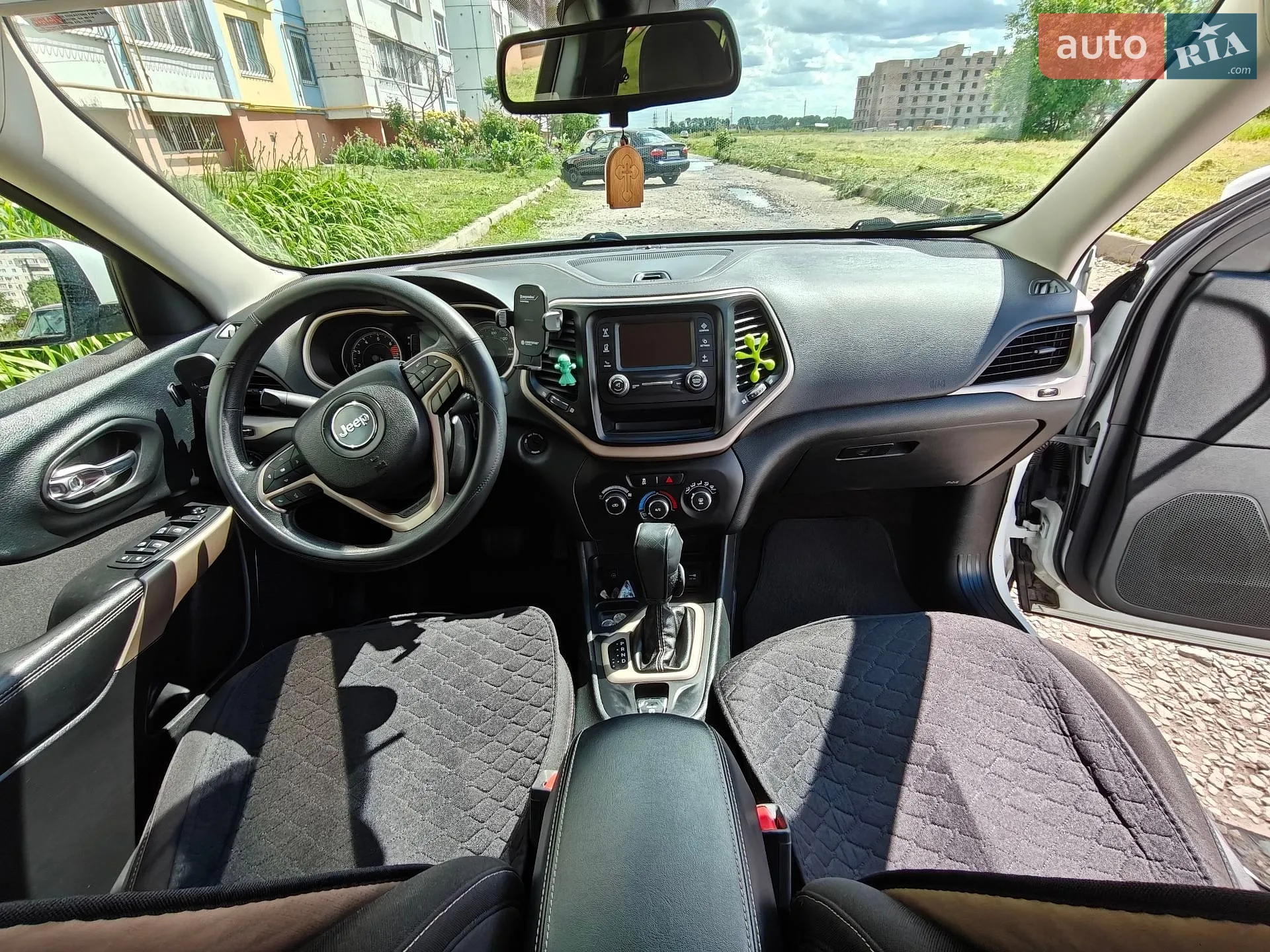 2018 Jeep Cherokee - мініатюра 11