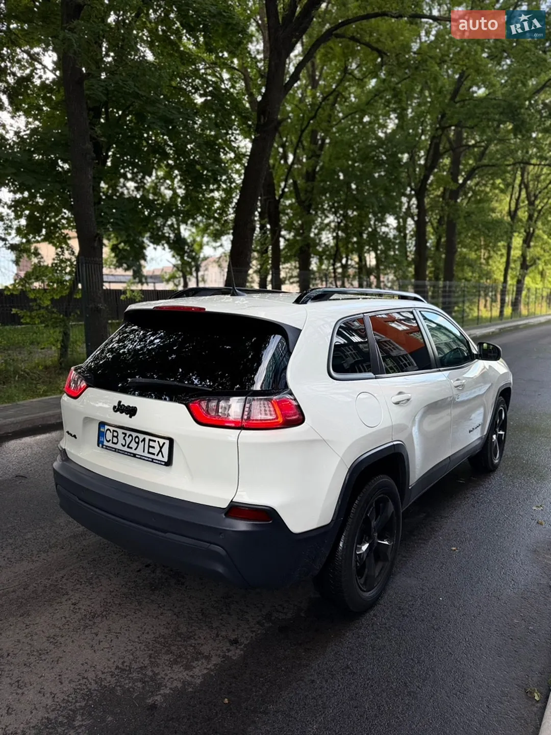 2018 Jeep Cherokee - мініатюра 4