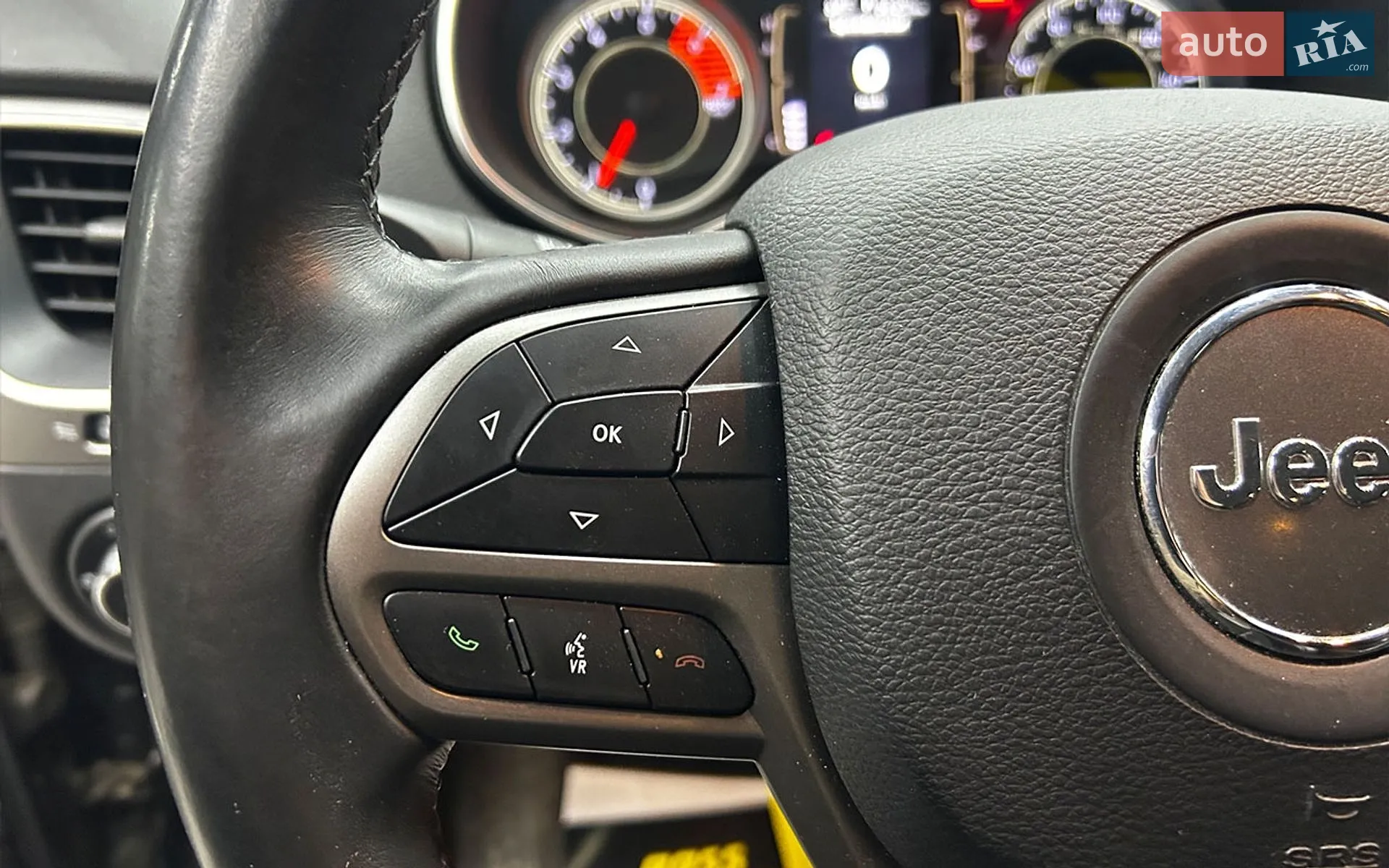 2018 Jeep Cherokee - мініатюра 19