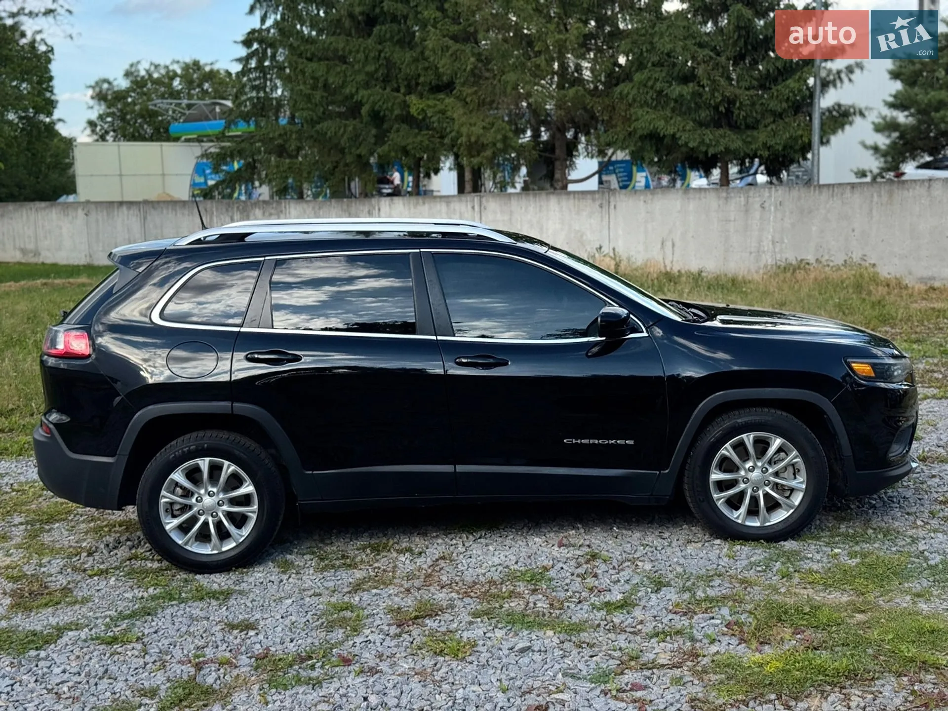 2018 Jeep Cherokee - мініатюра 26