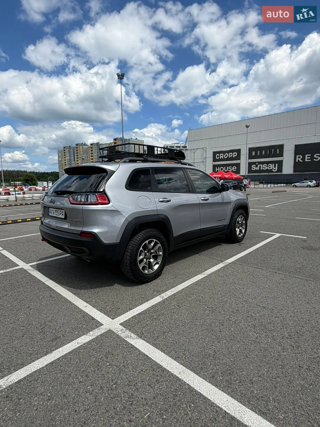 2019 Jeep Cherokee - мініатюра 9
