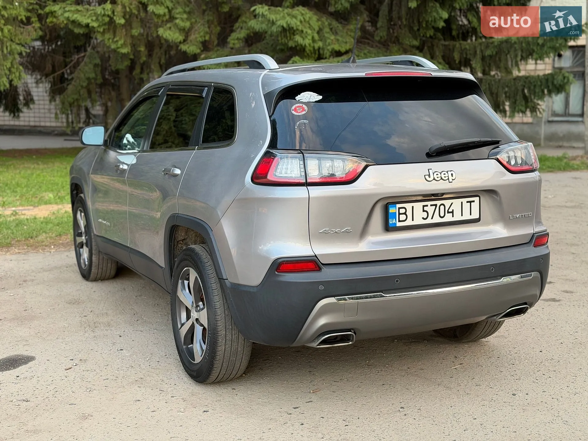 2019 Jeep Cherokee - мініатюра 16