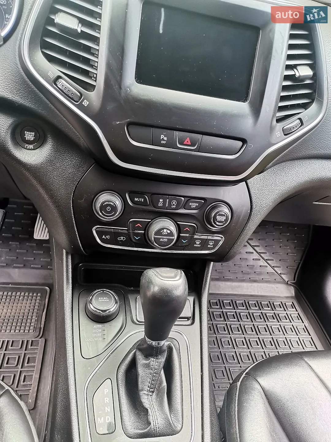 2019 Jeep Cherokee - мініатюра 8