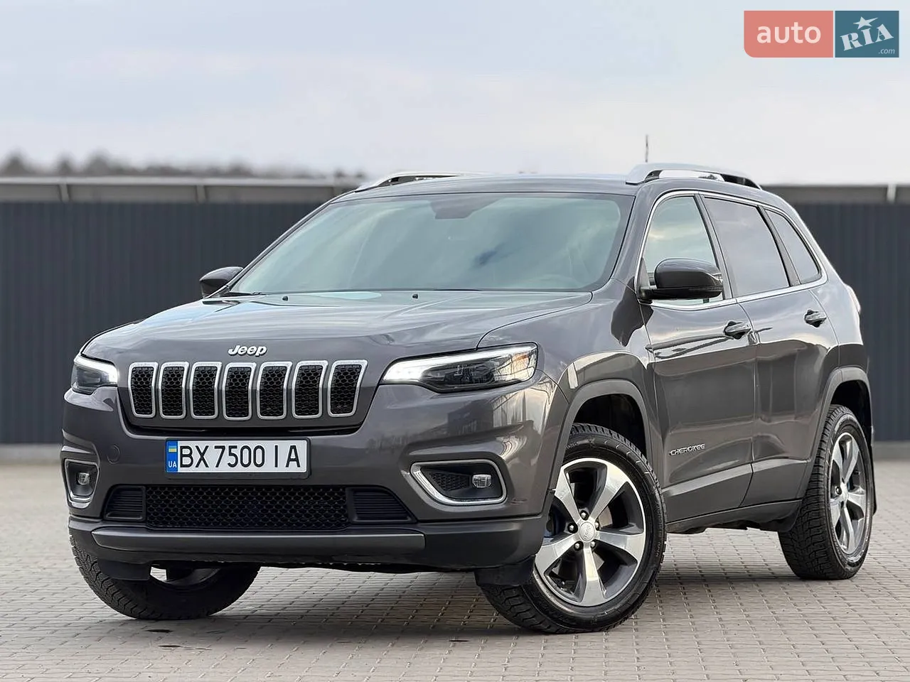 2019 Jeep Cherokee - мініатюра 30