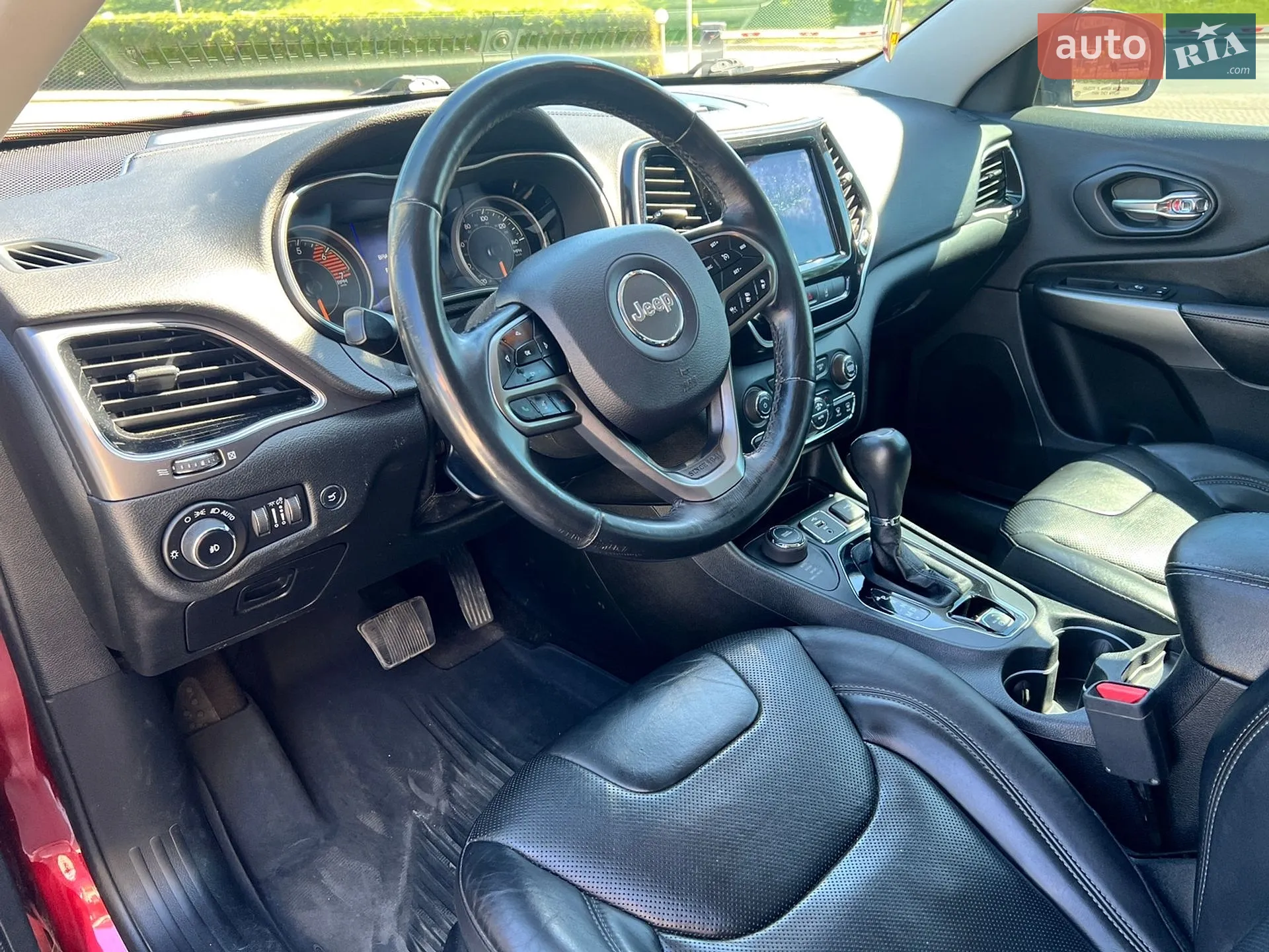 2018 Jeep Cherokee - мініатюра 15
