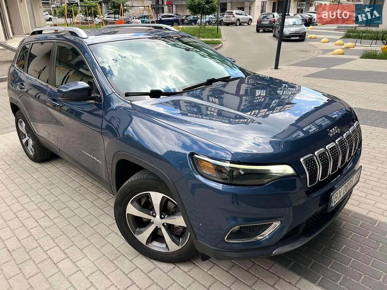2019 Jeep Cherokee - мініатюра 29