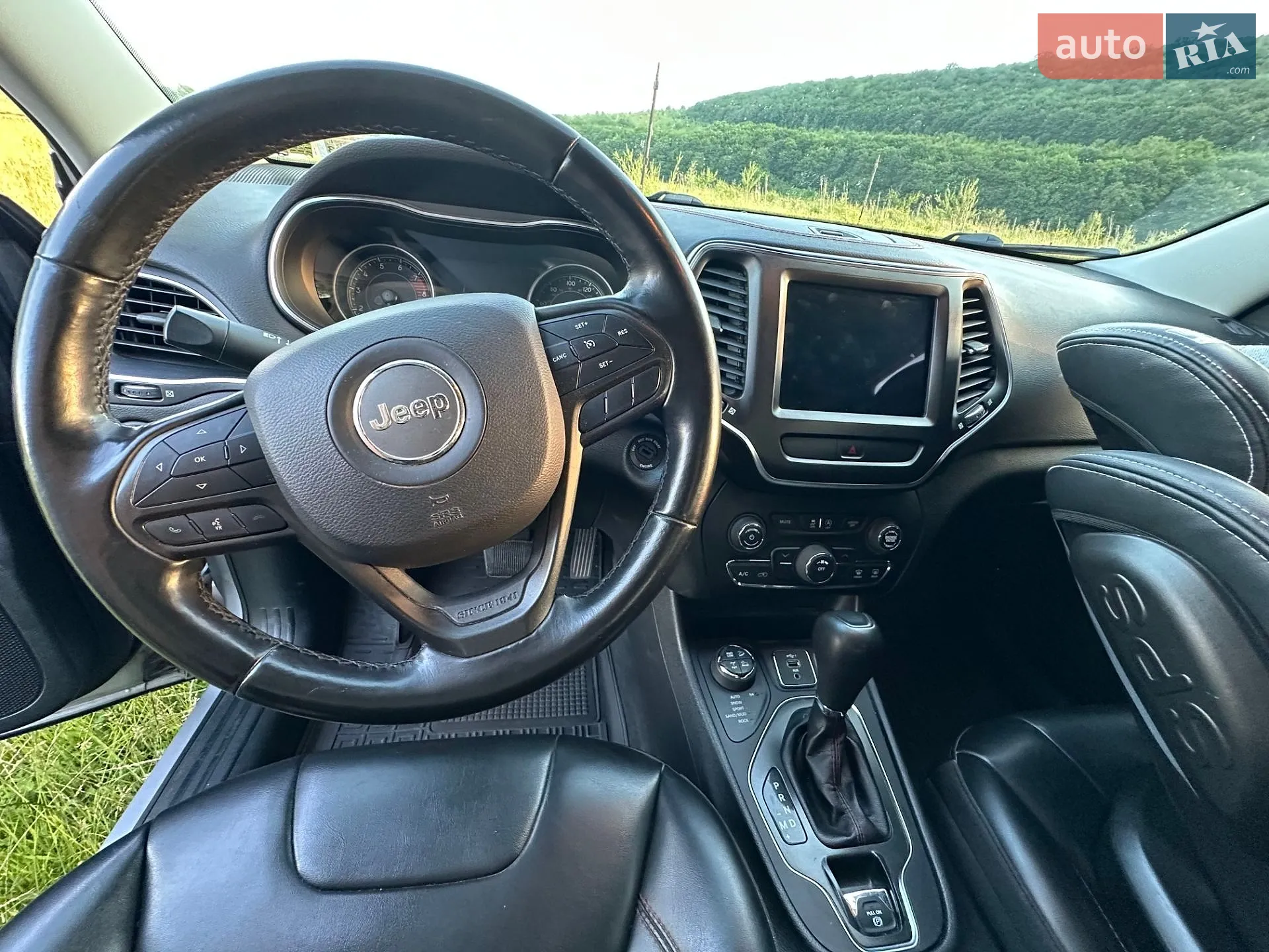 2019 Jeep Cherokee - мініатюра 9