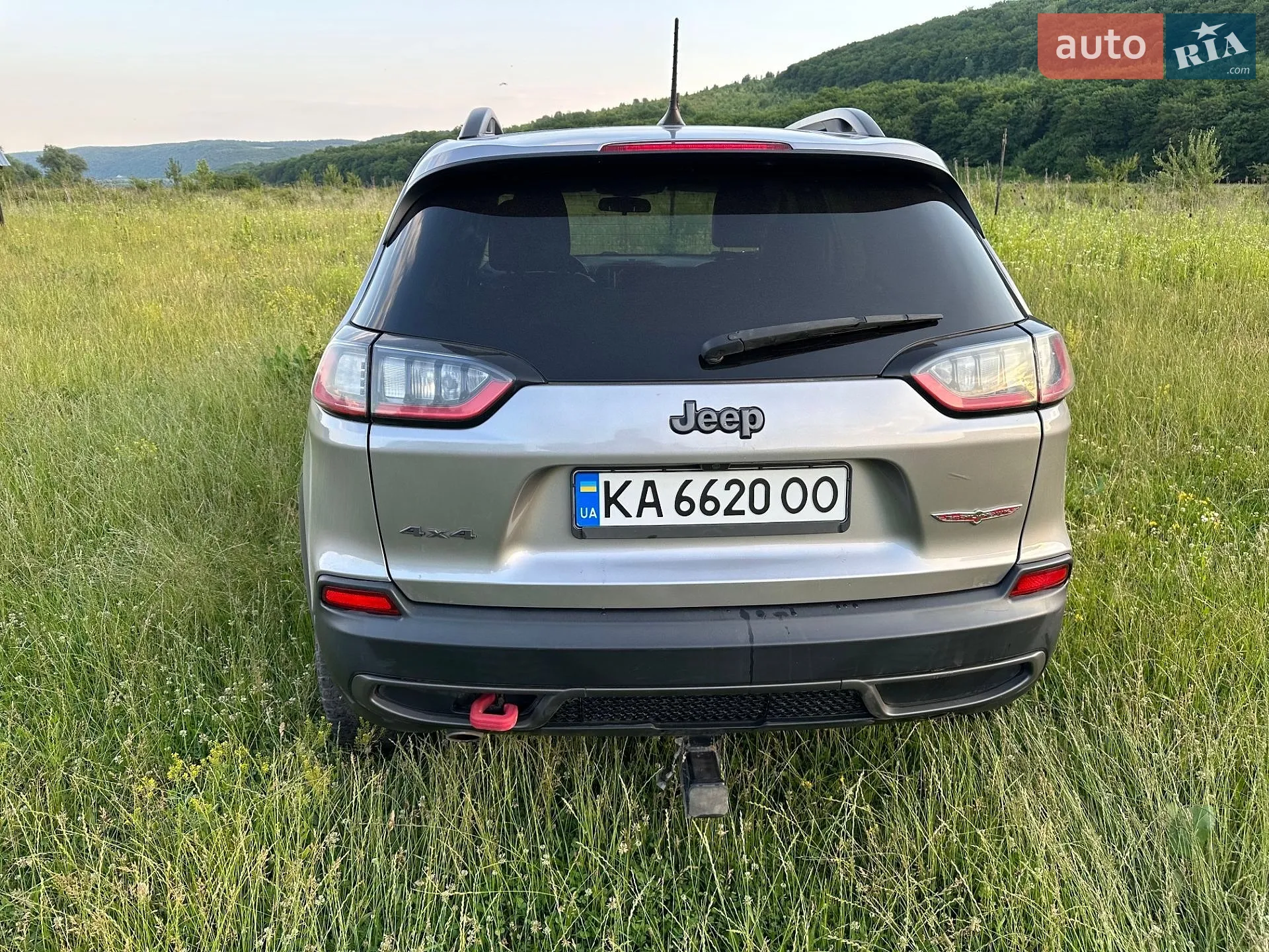 2019 Jeep Cherokee - мініатюра 4