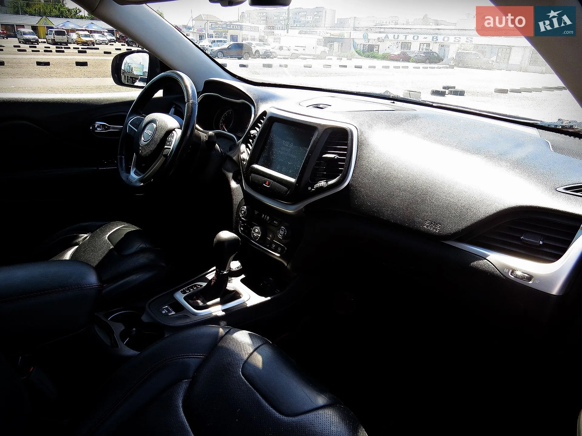 2016 Jeep Cherokee - мініатюра 22