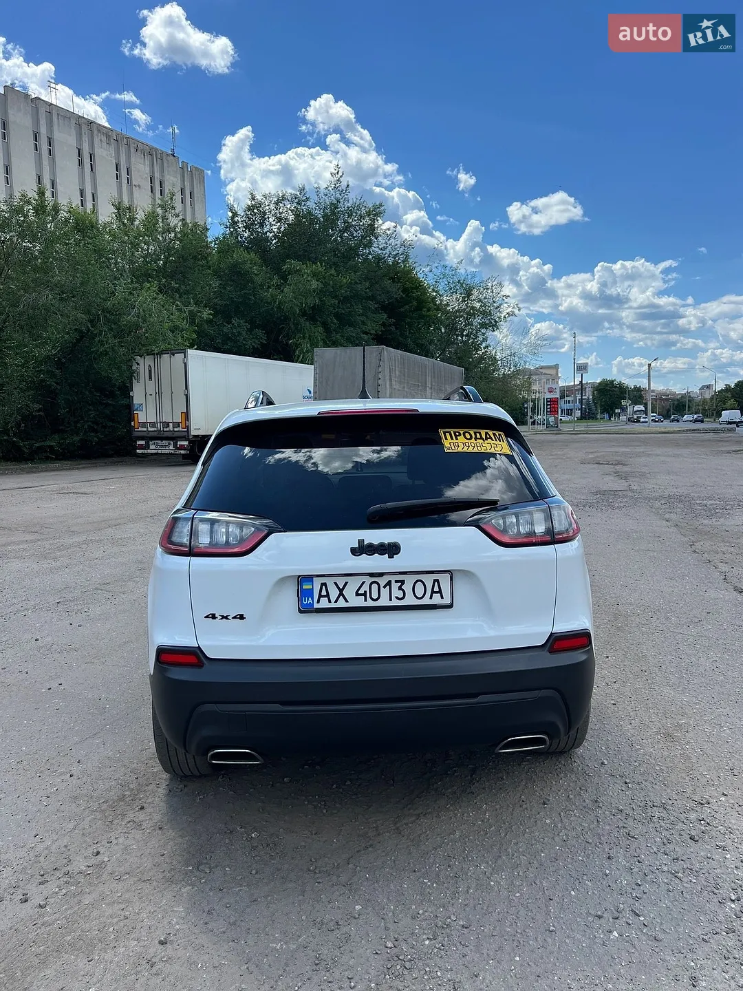 2019 Jeep Cherokee - мініатюра 3
