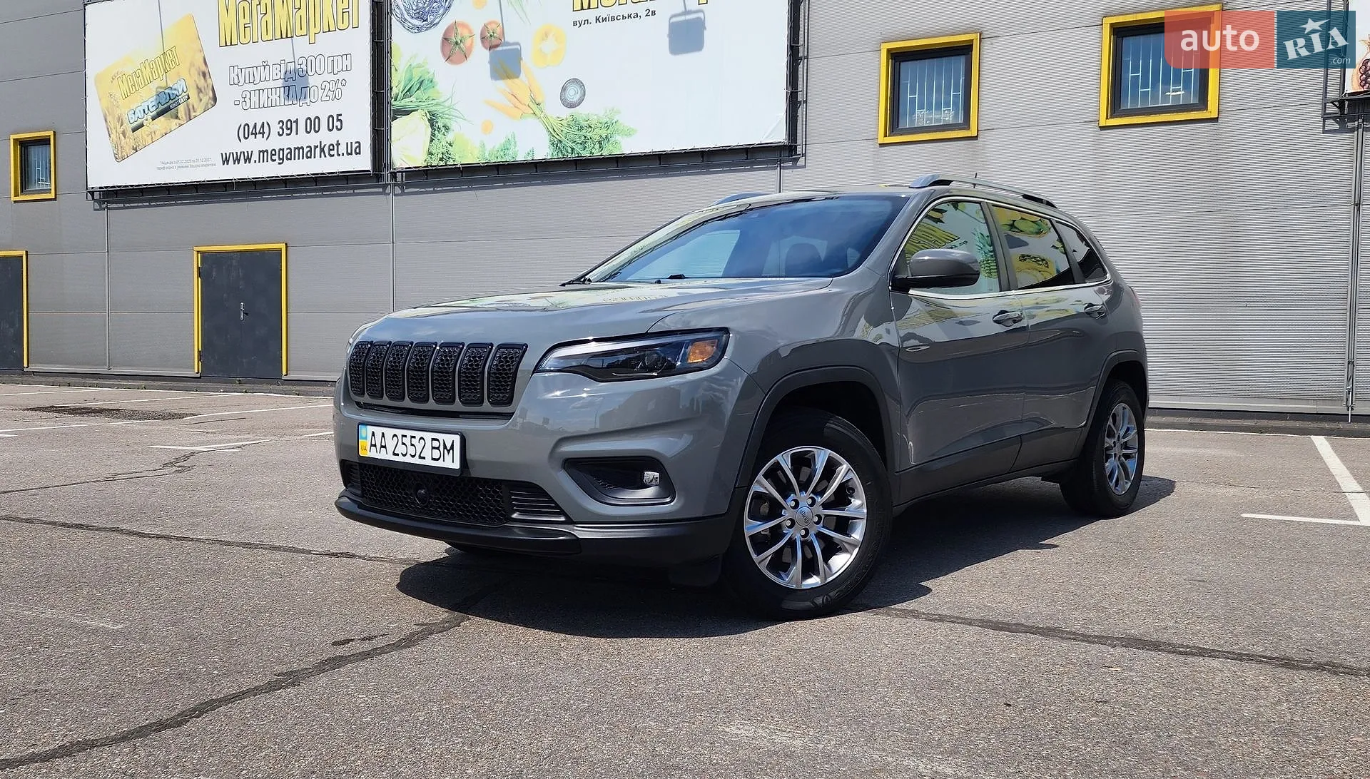 2020 Jeep Cherokee - мініатюра 4