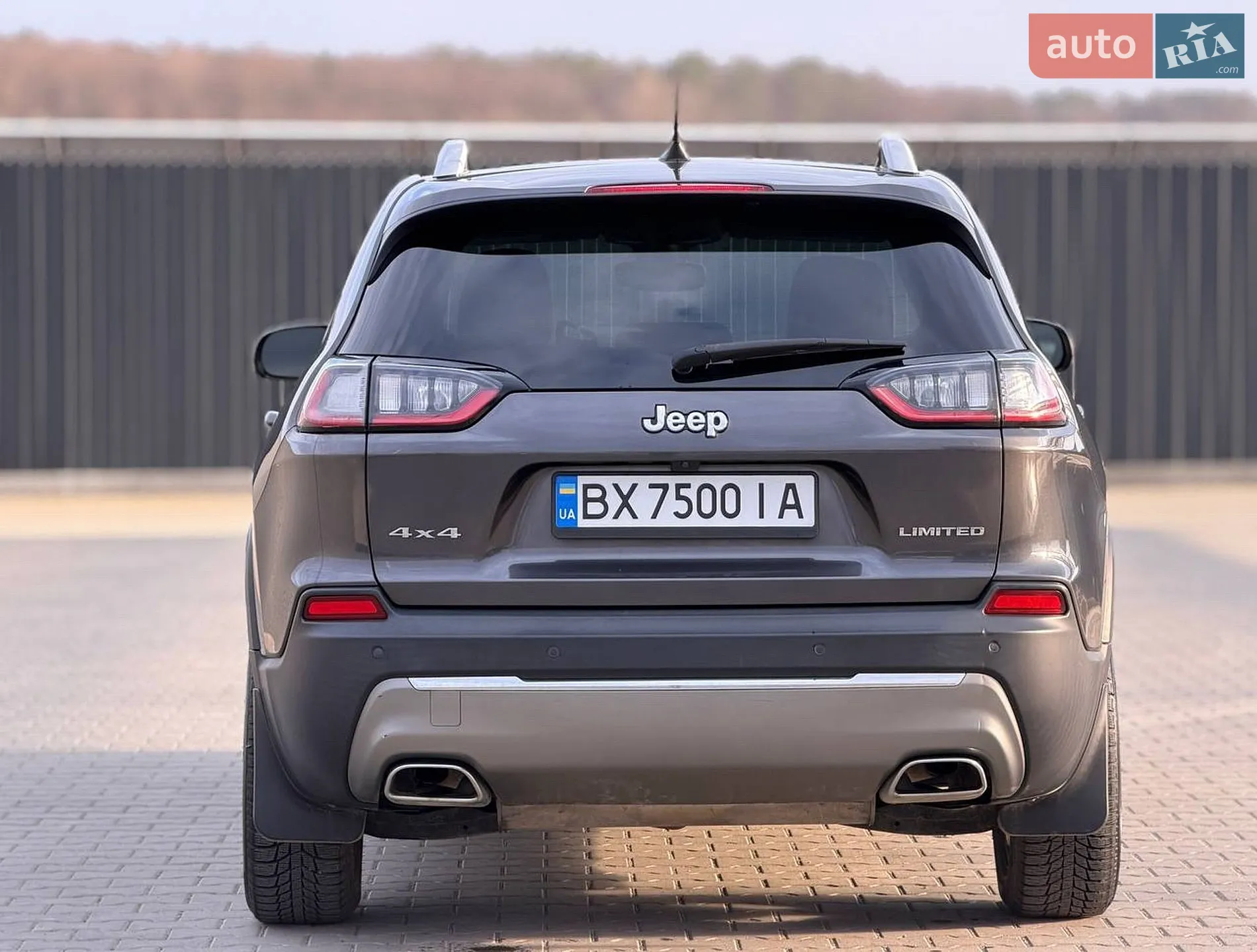 2019 Jeep Cherokee - мініатюра 9