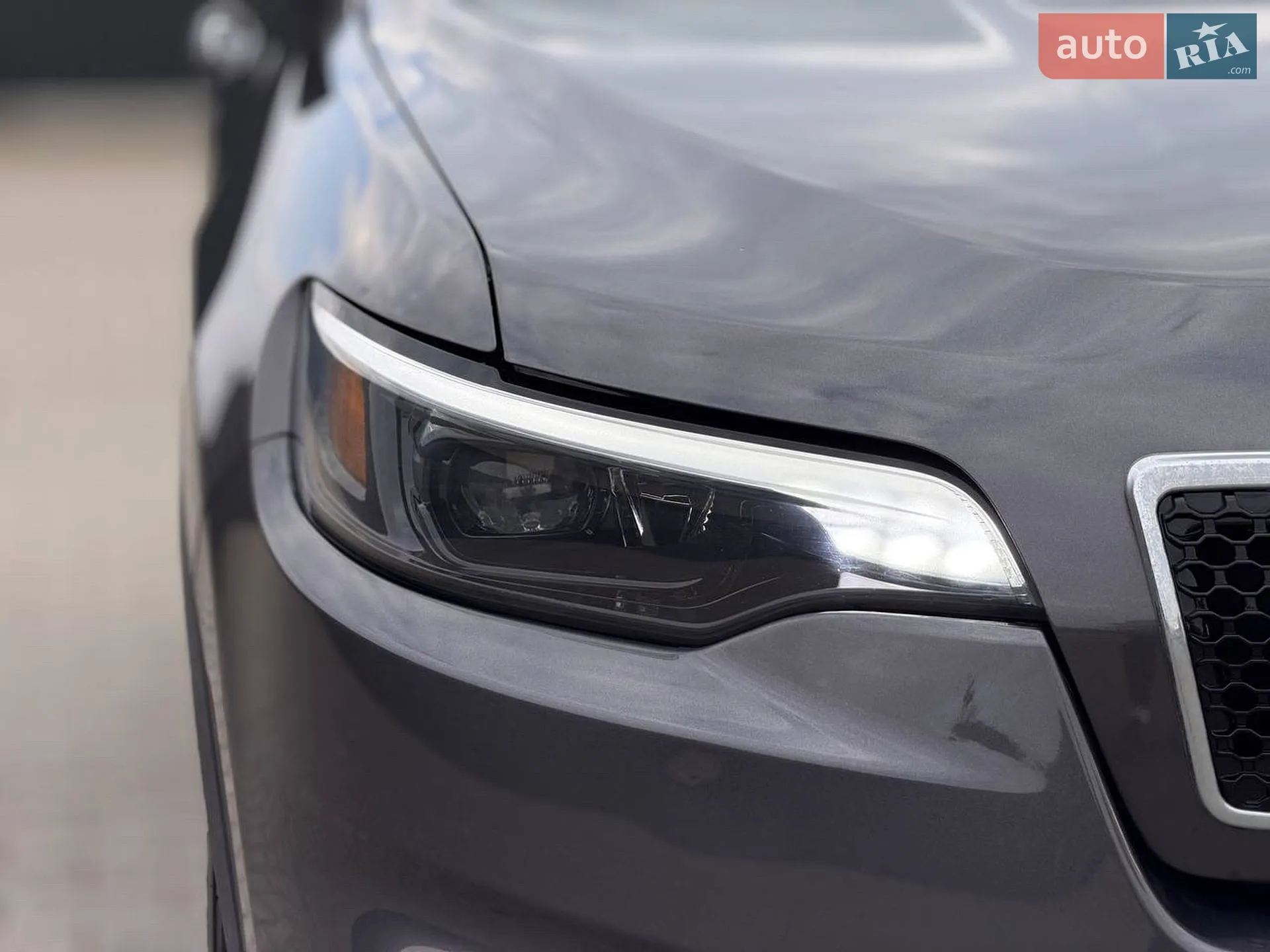 2019 Jeep Cherokee - мініатюра 35
