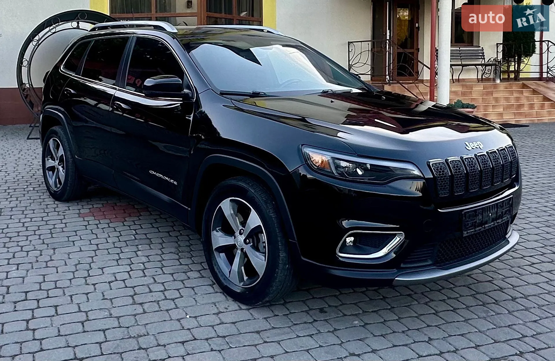 2018 Jeep Cherokee - мініатюра 3