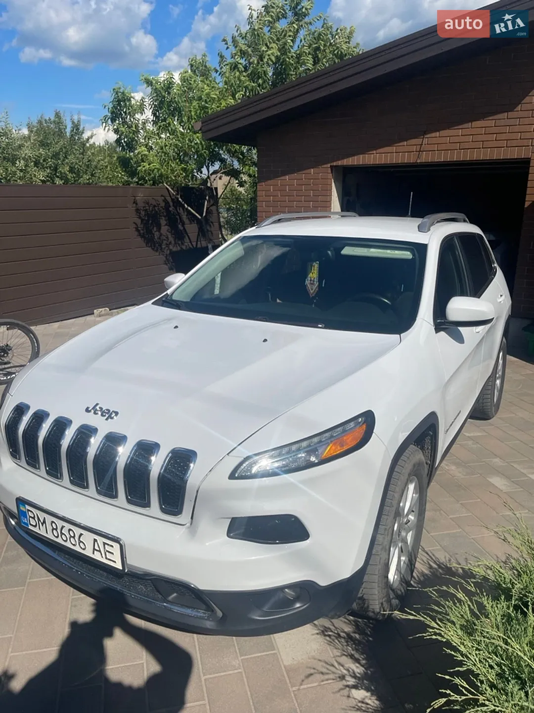 2015 Jeep Cherokee - мініатюра 2