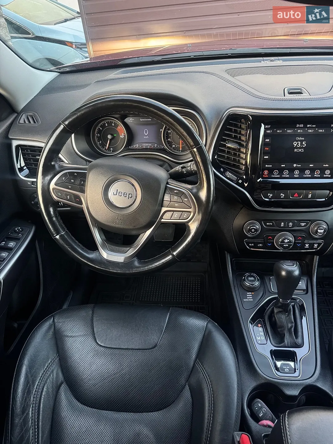 2020 Jeep Cherokee - мініатюра 28