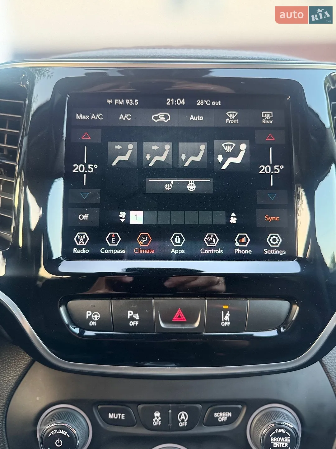 2020 Jeep Cherokee - мініатюра 29