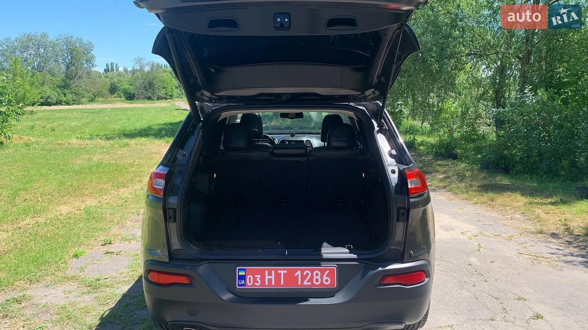 2018 Jeep Cherokee - мініатюра 37