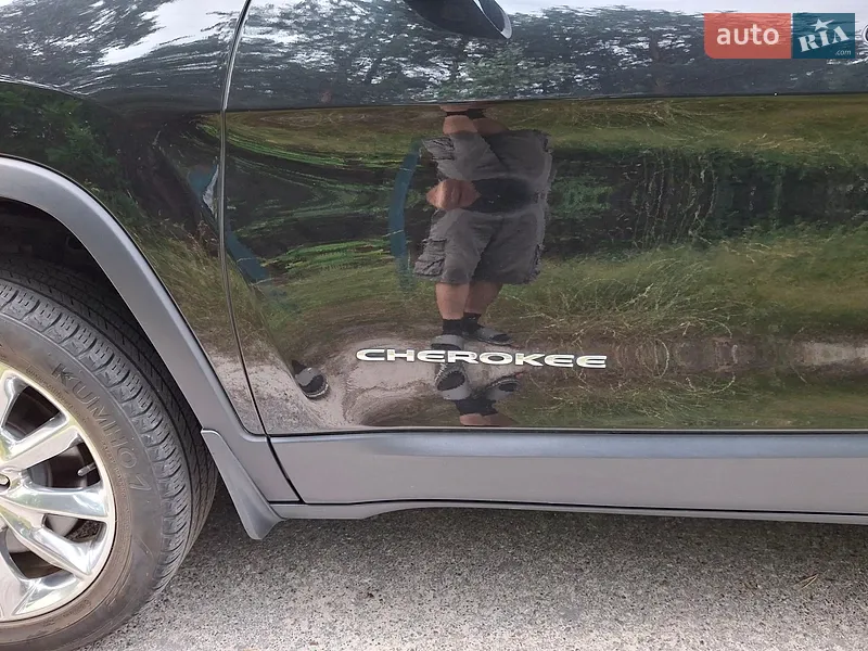 Jeep Cherokee 2014 VIN 1C4PJMDY6EW320088 фото оголошення 6 з 103