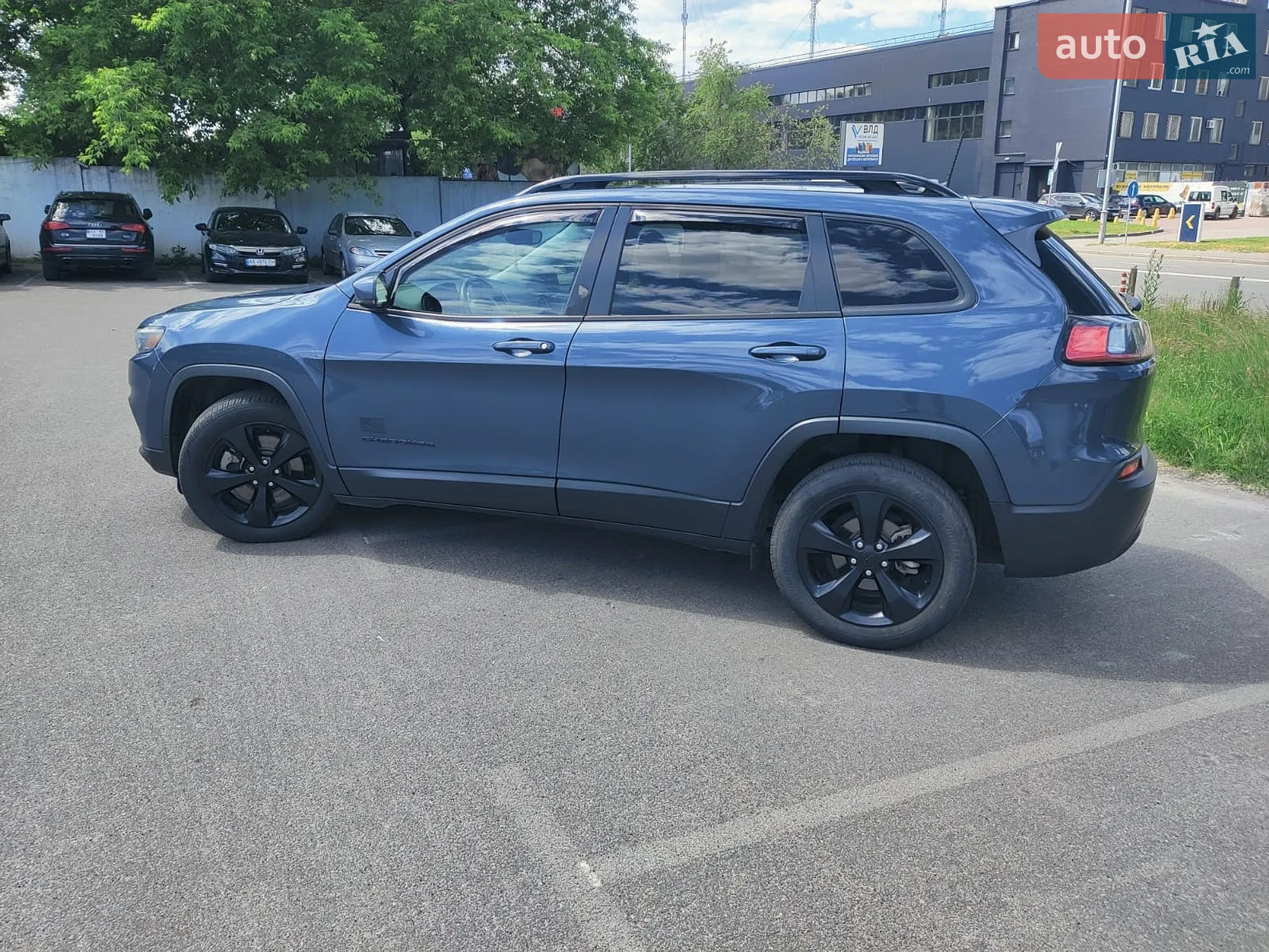 2021 Jeep Cherokee - мініатюра 6