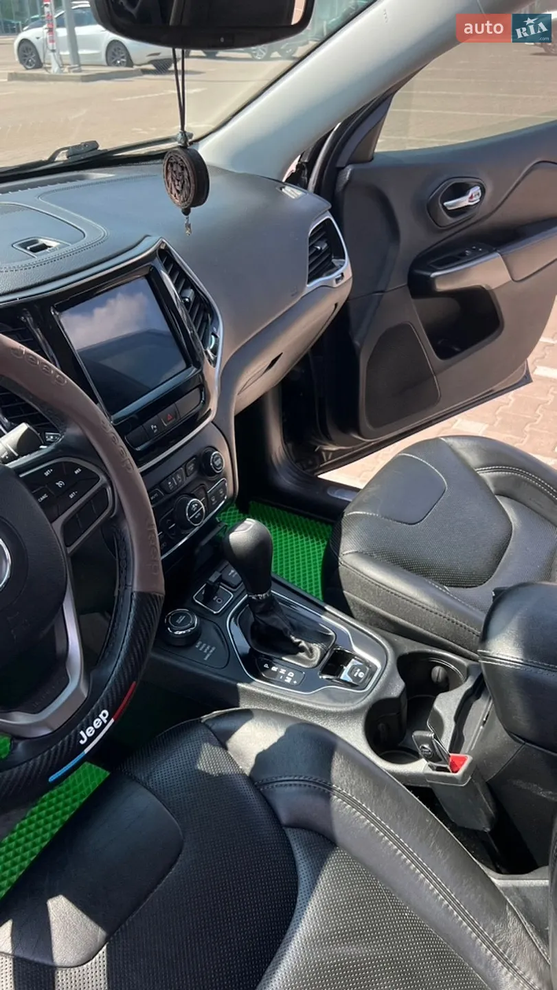 2018 Jeep Cherokee - мініатюра 48