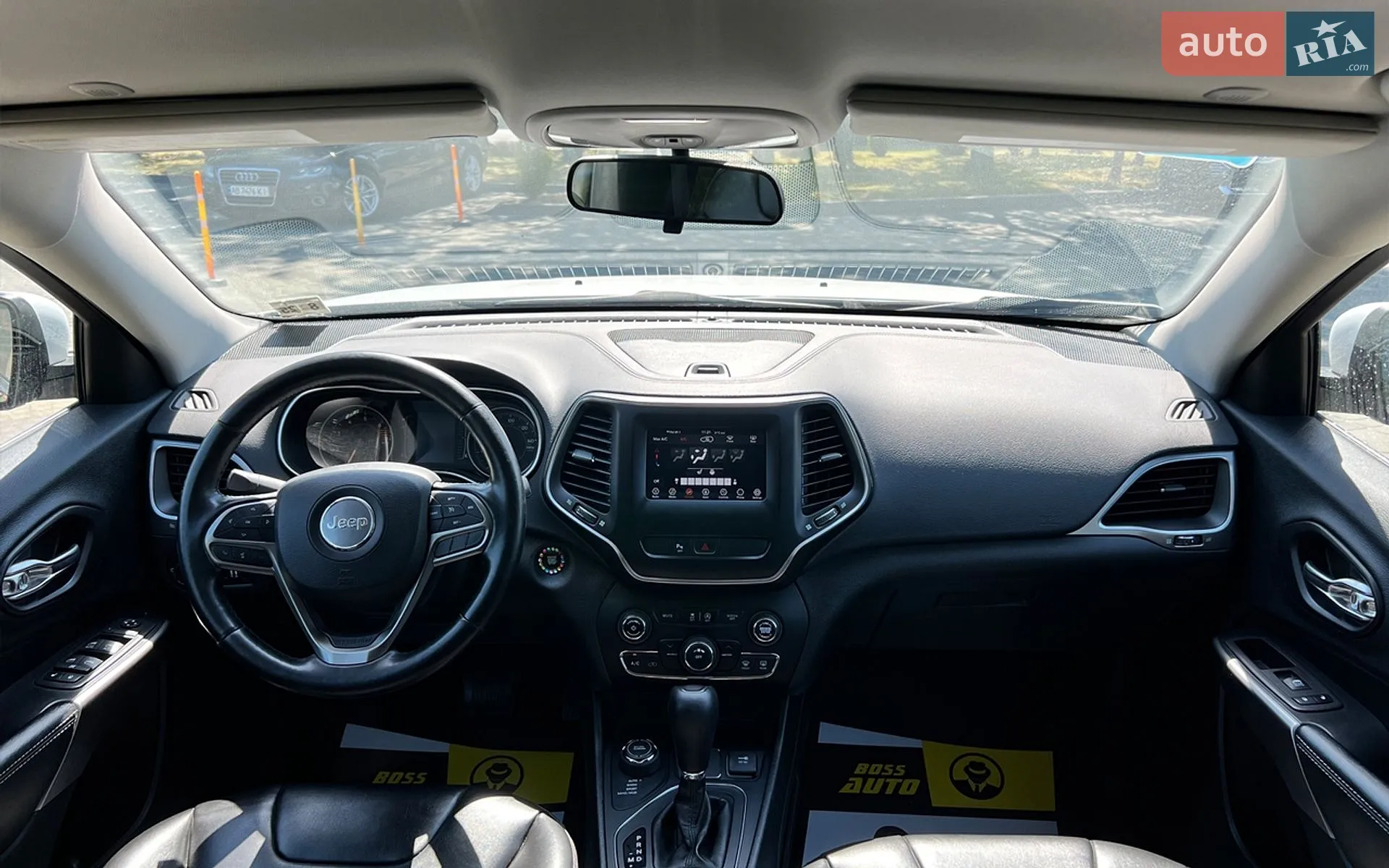 2019 Jeep Cherokee - мініатюра 13