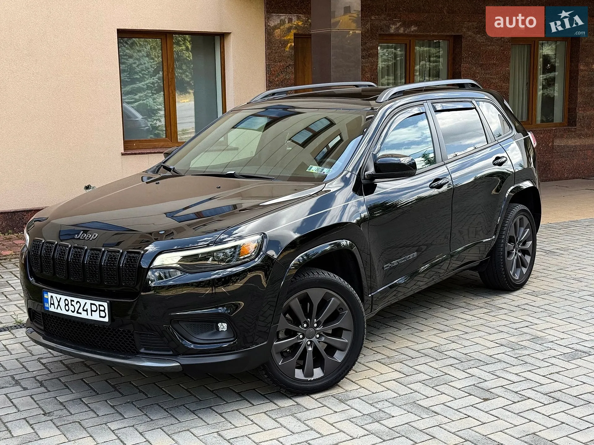 2019 Jeep Cherokee - фото 1