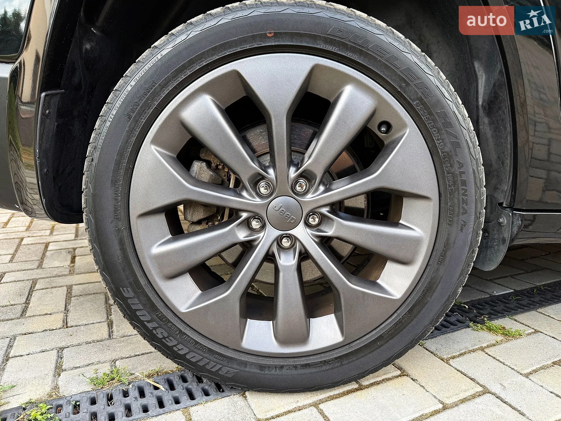 2019 Jeep Cherokee - мініатюра 40