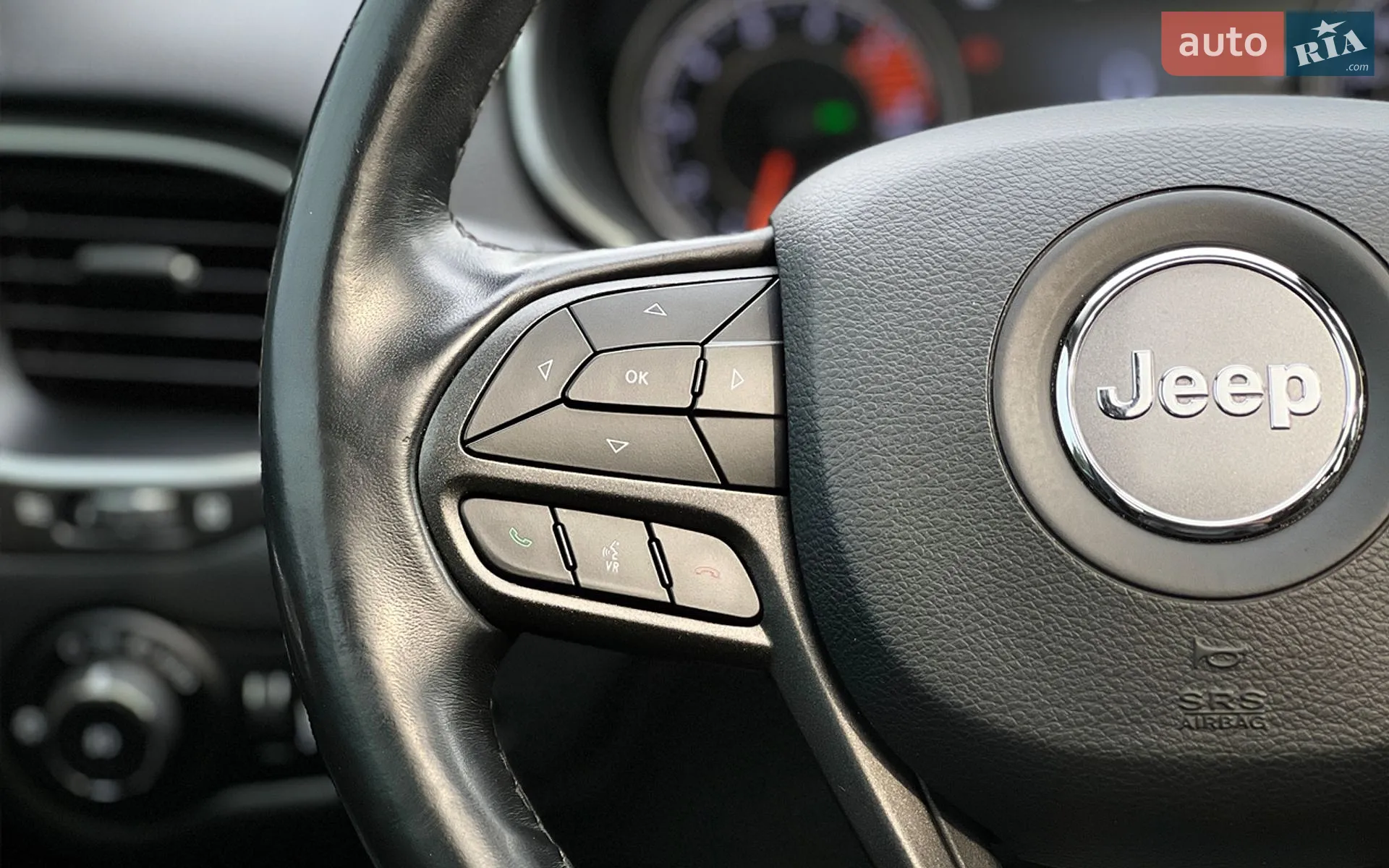 2019 Jeep Cherokee - мініатюра 12