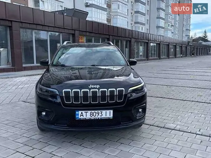 Jeep Cherokee