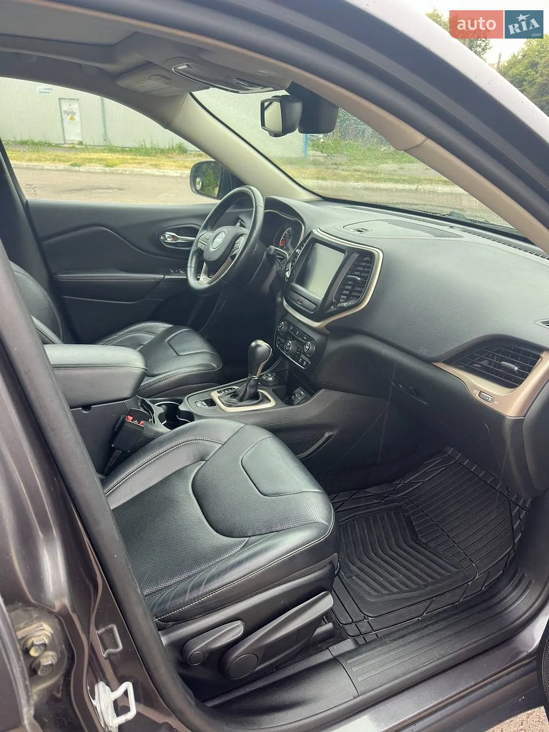2014 Jeep Cherokee - мініатюра 17