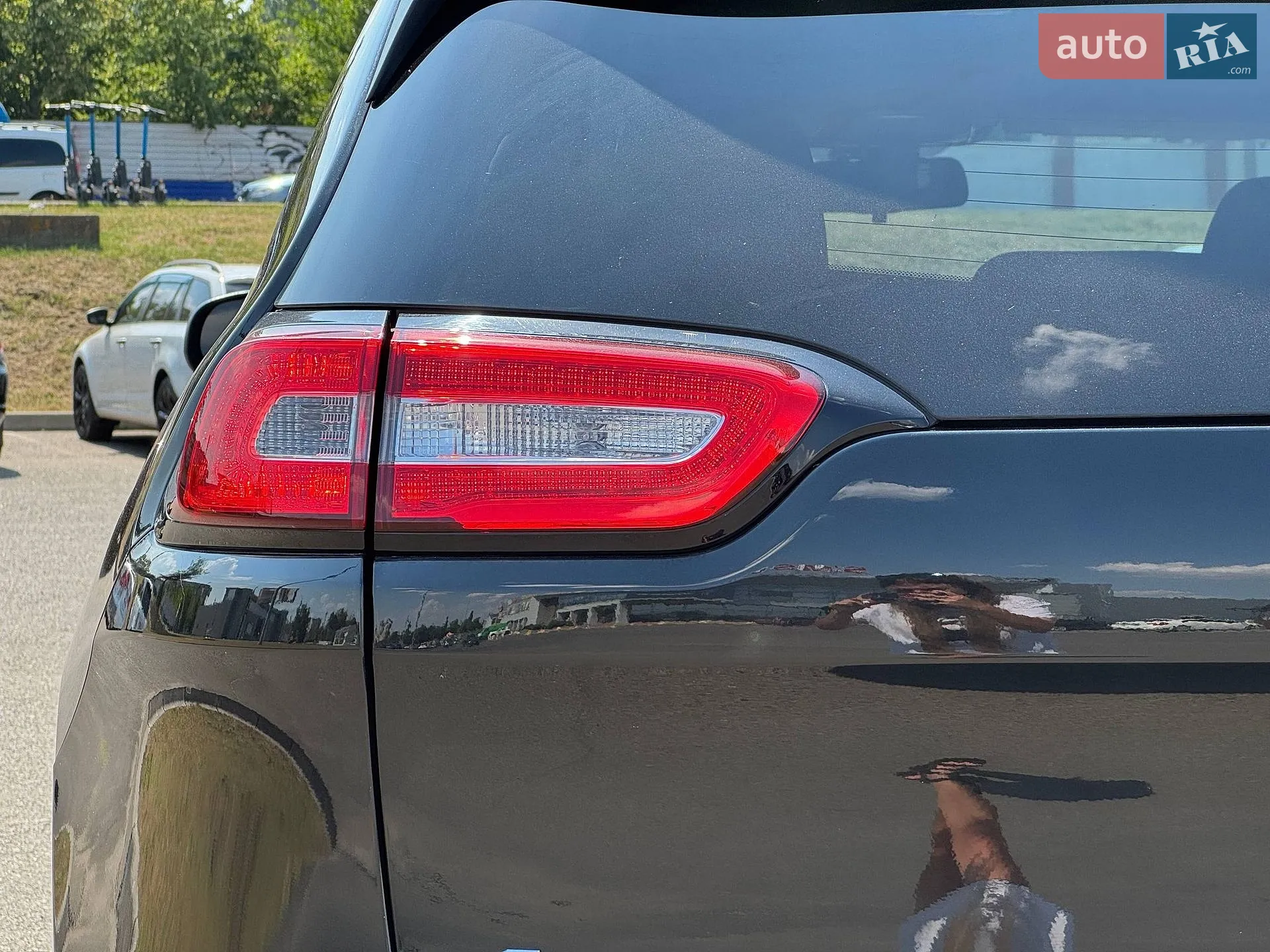2015 Jeep Cherokee - мініатюра 14