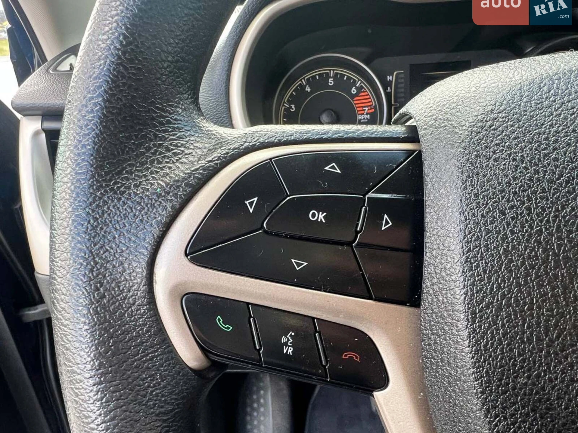 2017 Jeep Cherokee - мініатюра 26