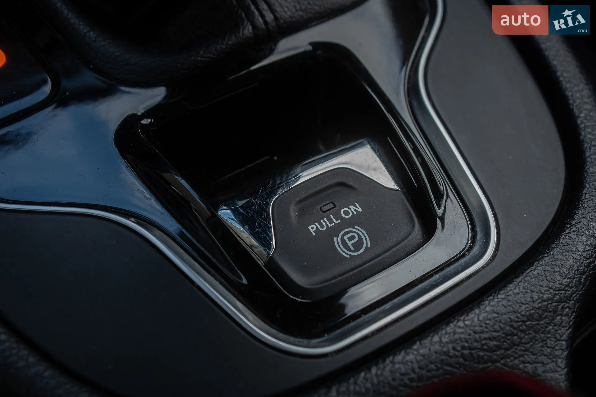 2020 Jeep Cherokee - мініатюра 29