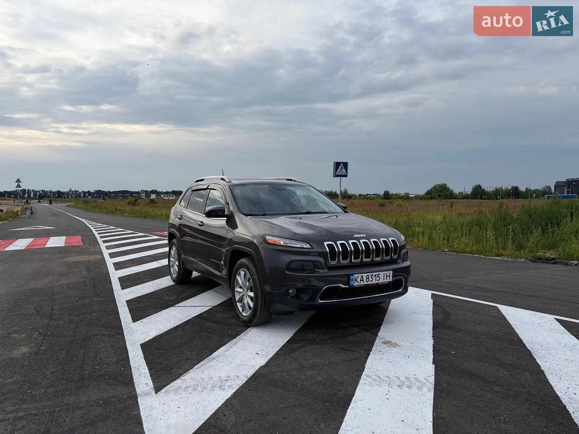 2017 Jeep Cherokee - мініатюра 11