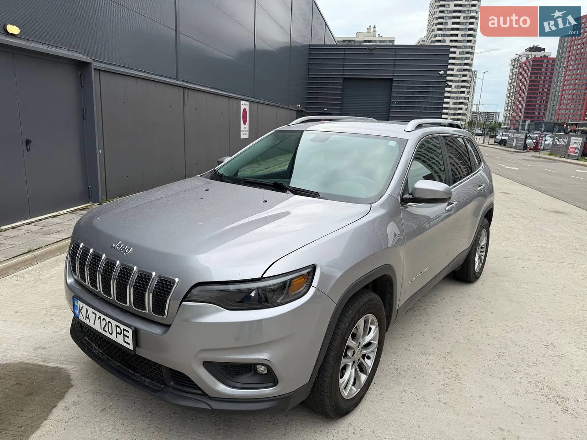 2018 Jeep Cherokee - фото 1