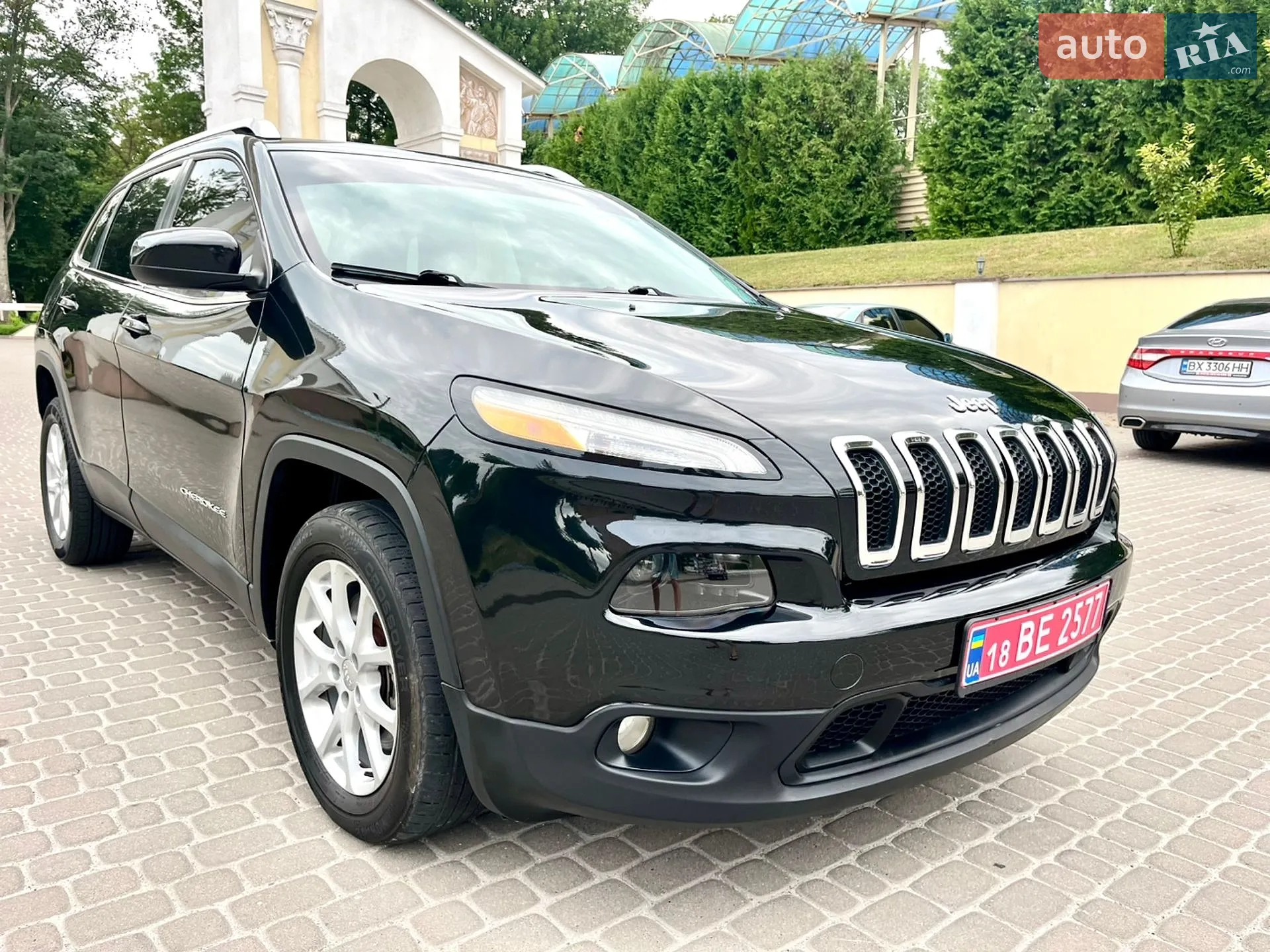 2014 Jeep Cherokee - мініатюра 4