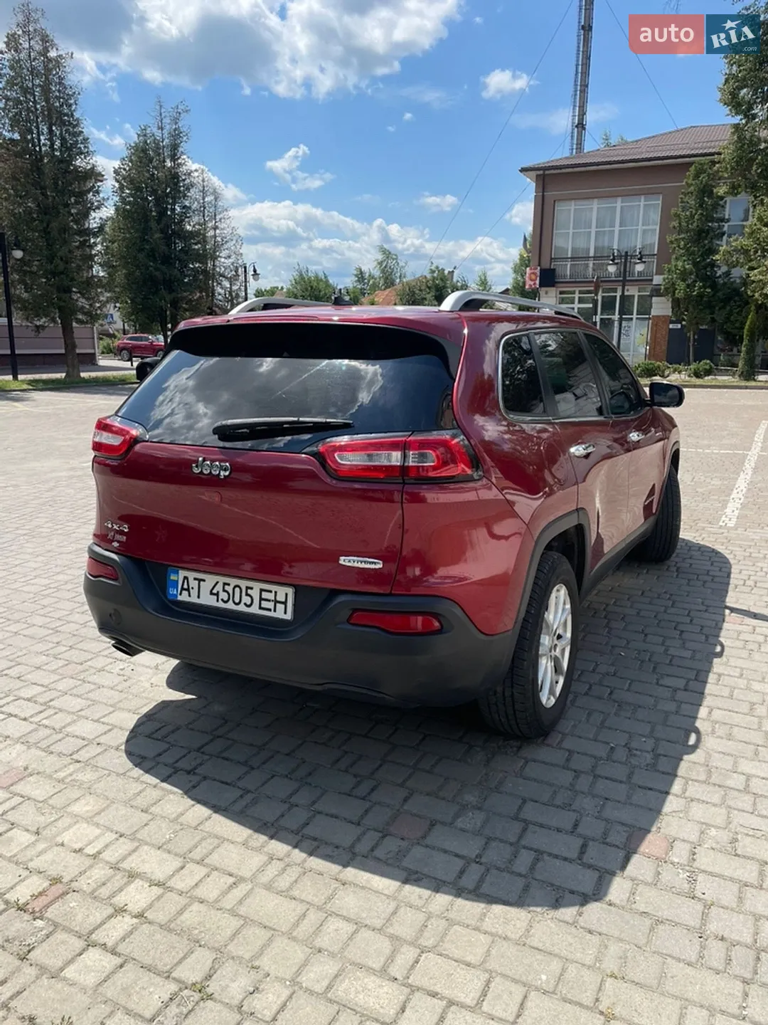 2015 Jeep Cherokee - мініатюра 8