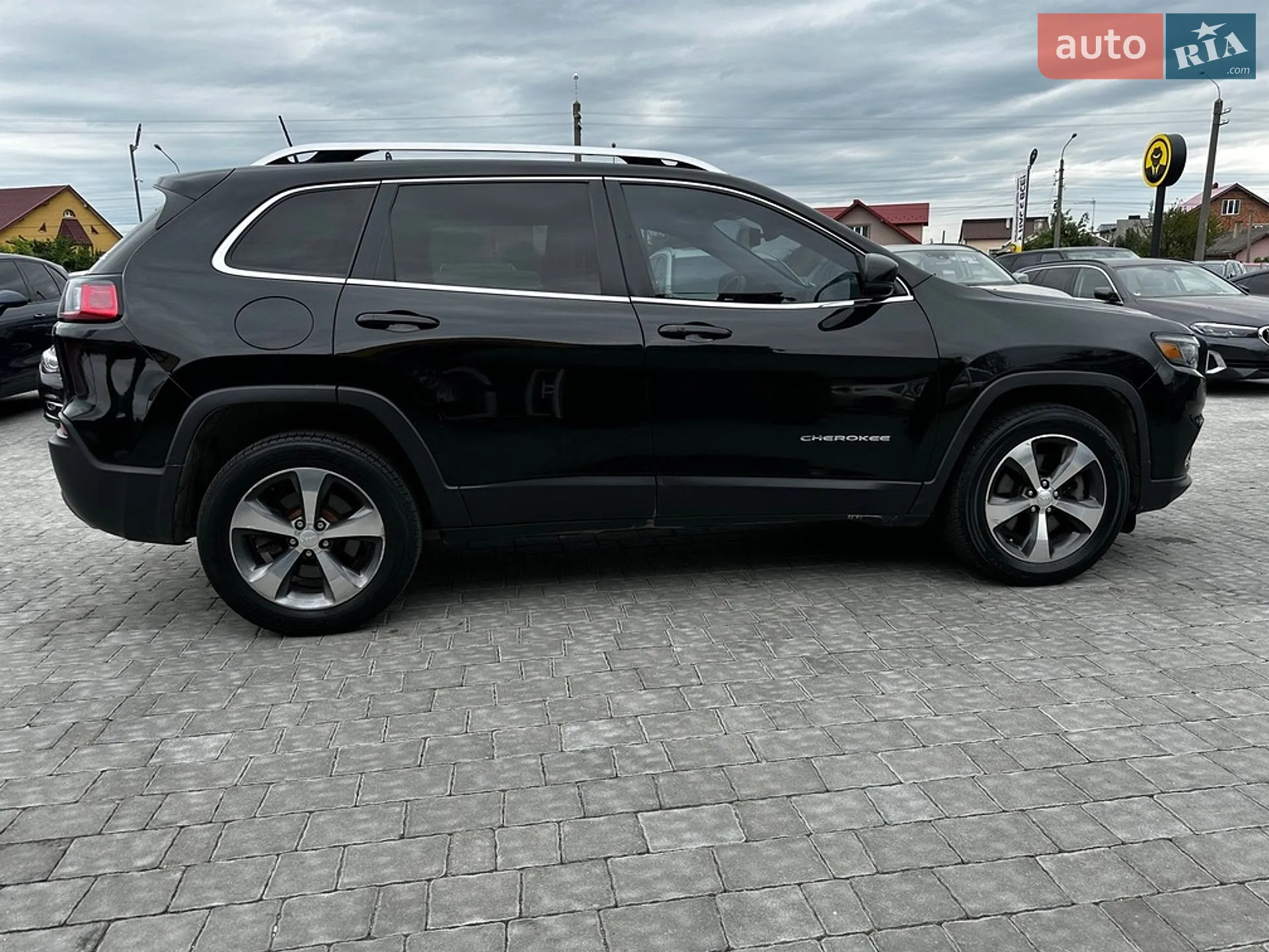 2018 Jeep Cherokee - мініатюра 8