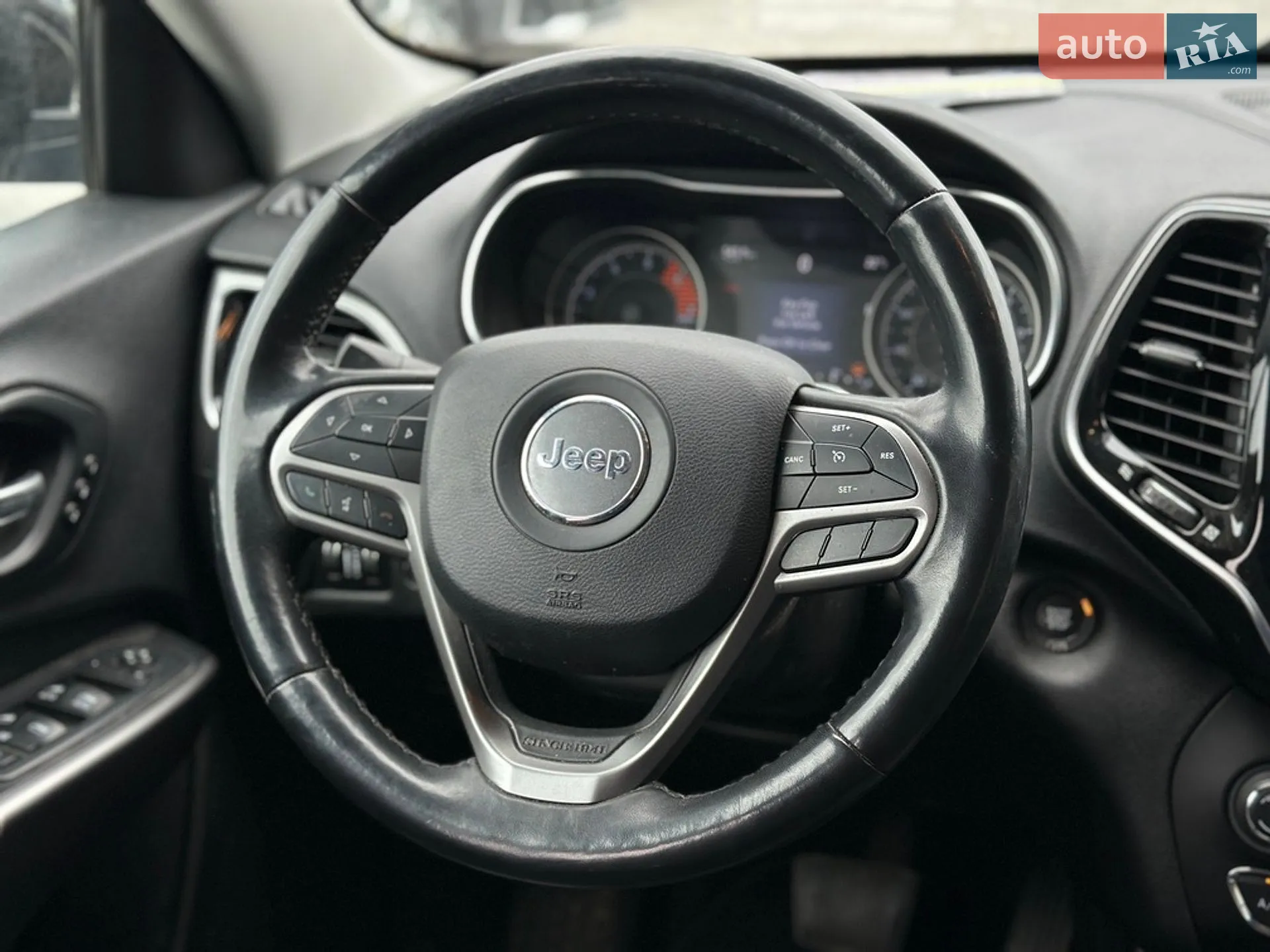 2018 Jeep Cherokee - мініатюра 22