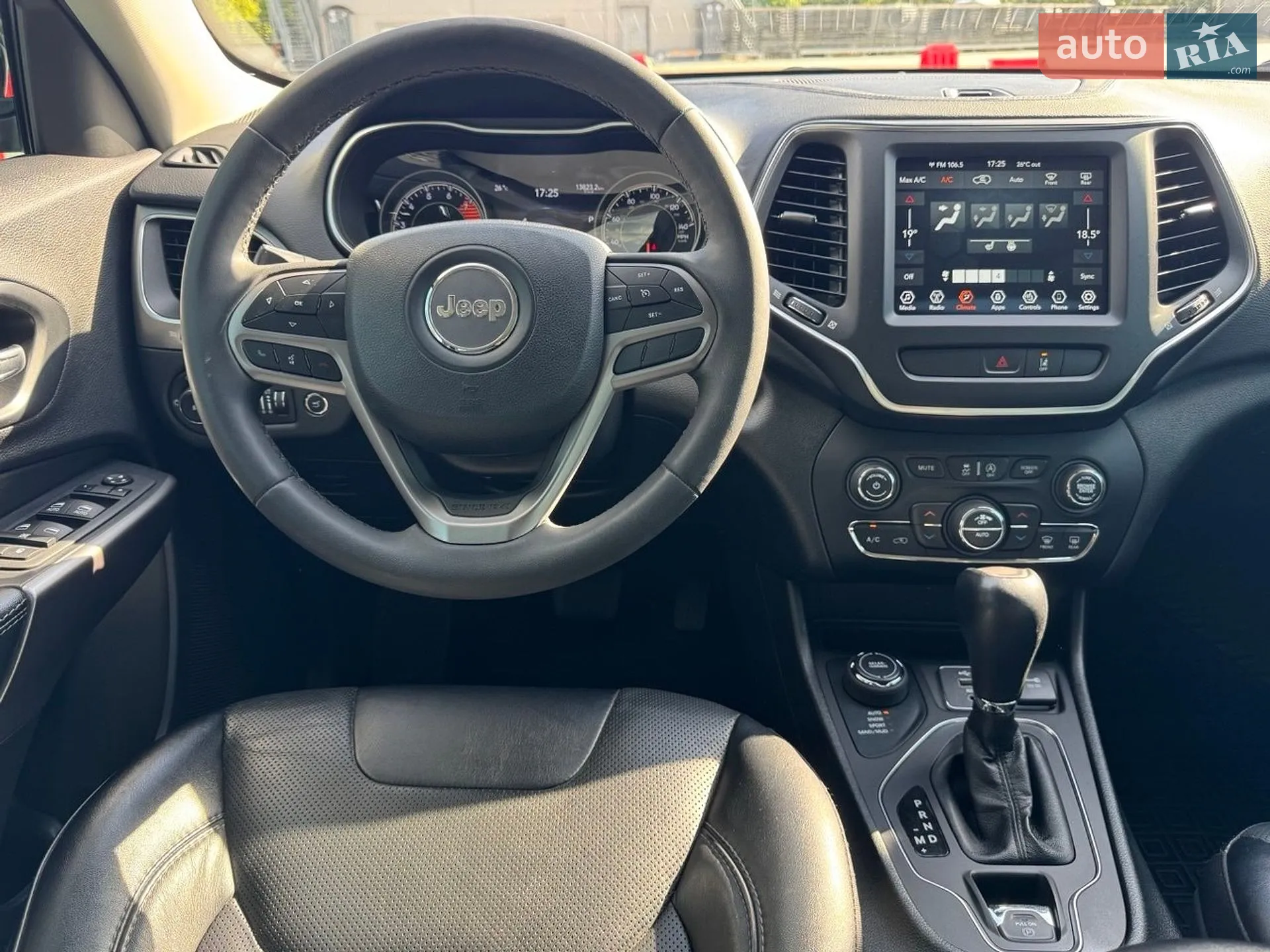 2022 Jeep Cherokee - мініатюра 11