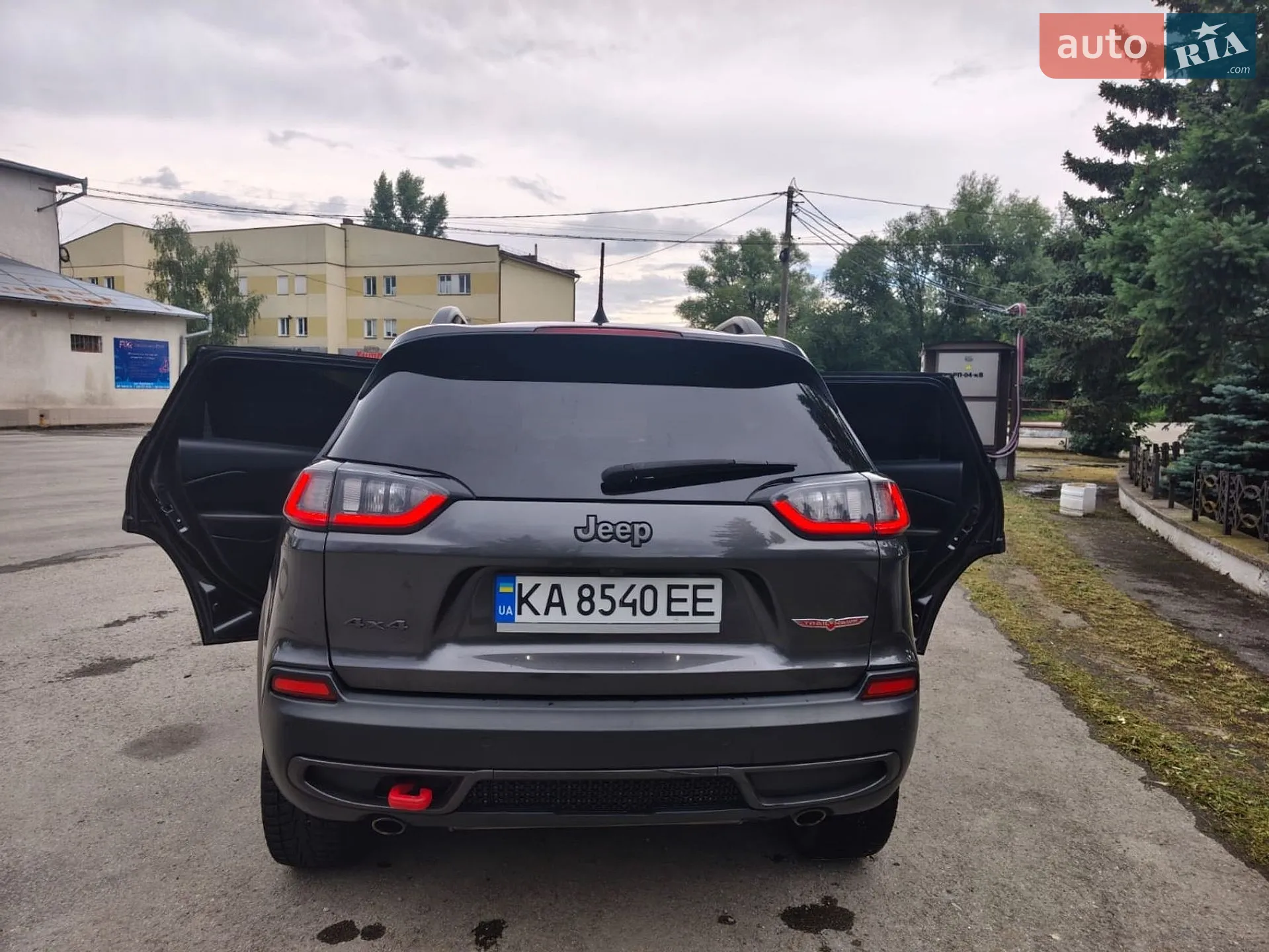 2019 Jeep Cherokee - мініатюра 4
