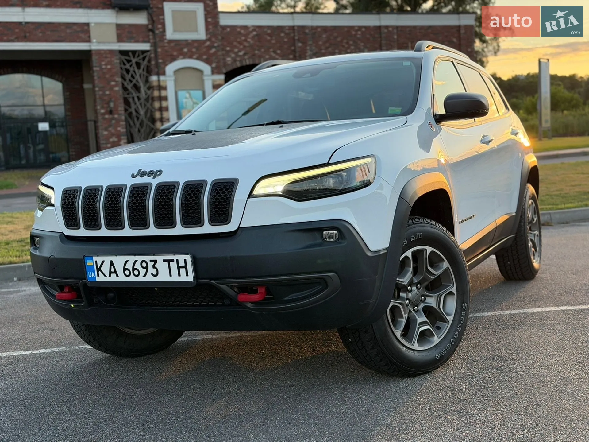 2021 Jeep Cherokee - мініатюра 2