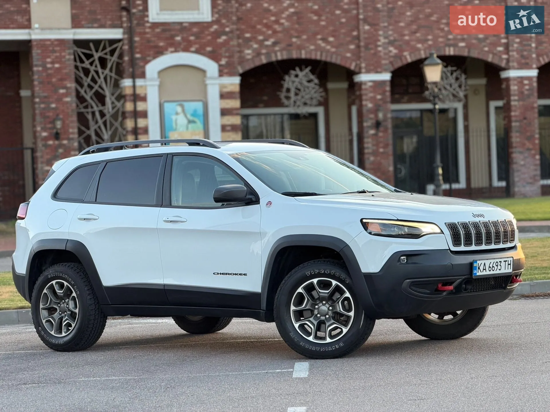2021 Jeep Cherokee - мініатюра 6