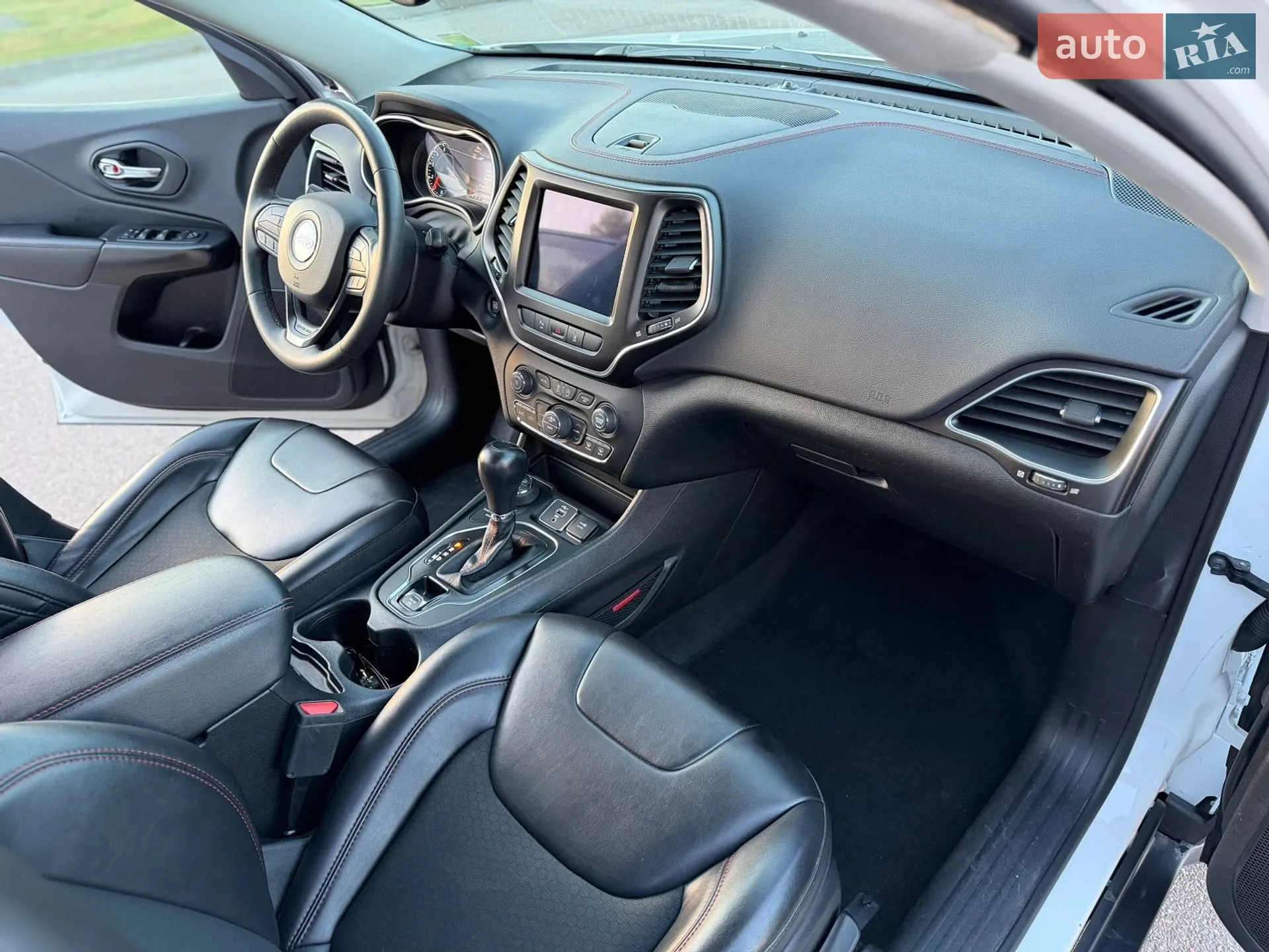 2021 Jeep Cherokee - мініатюра 19