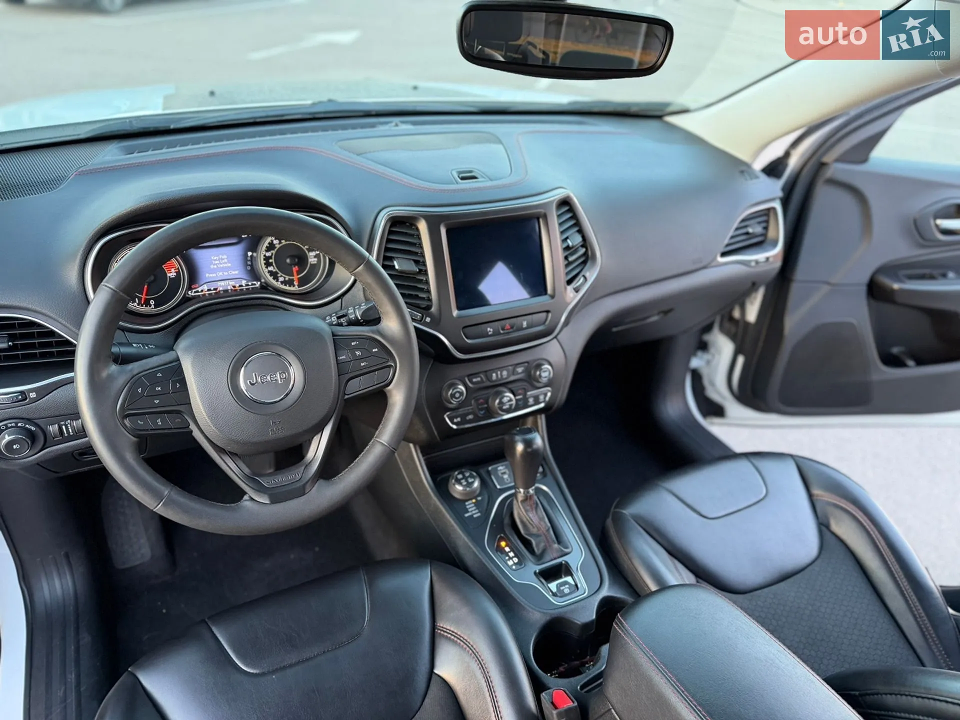 2021 Jeep Cherokee - мініатюра 24