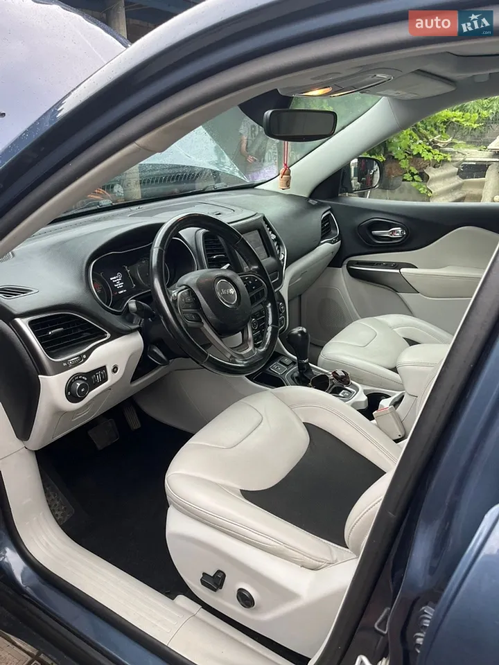 2018 Jeep Cherokee - мініатюра 15
