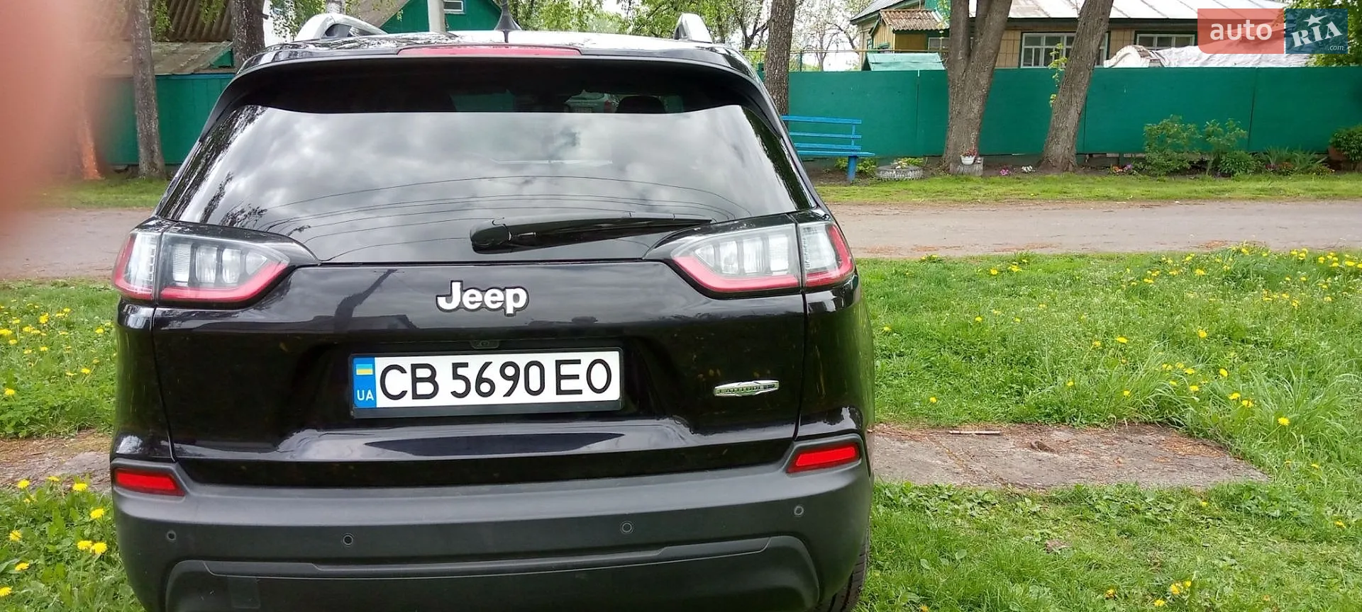 2021 Jeep Cherokee - мініатюра 2