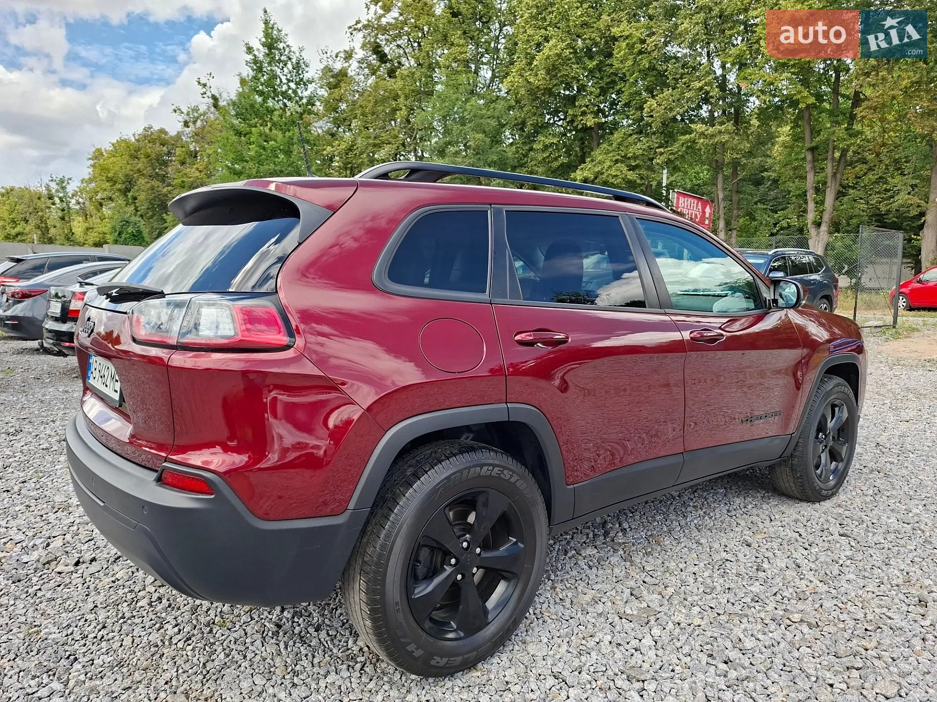 2019 Jeep Cherokee - мініатюра 14